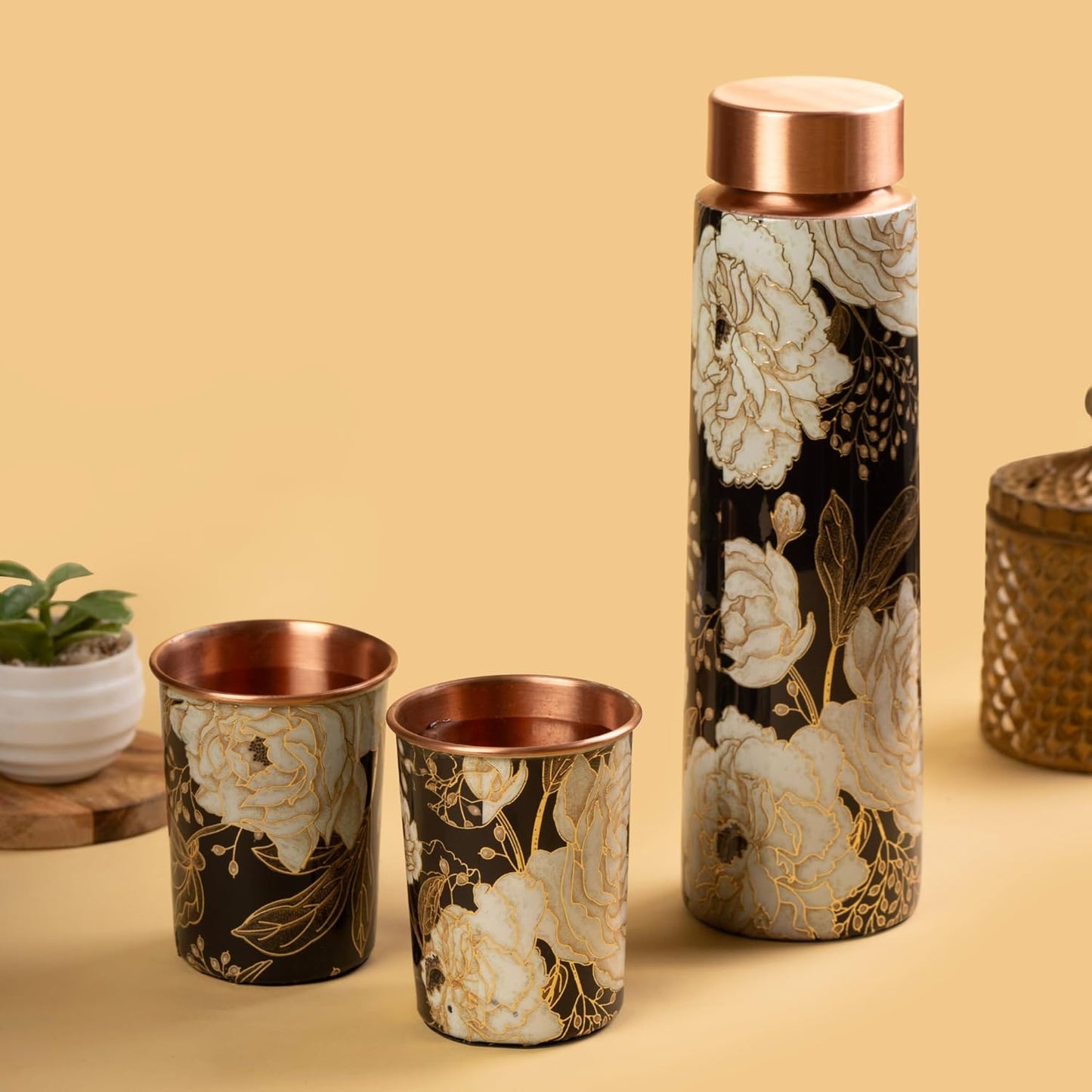 Copper Bottle Set 950ml & 2 Cups (Black & Gold)｜ 印度手工純銅水瓶杯具組合｜阿育吠陀飲用銅水習慣