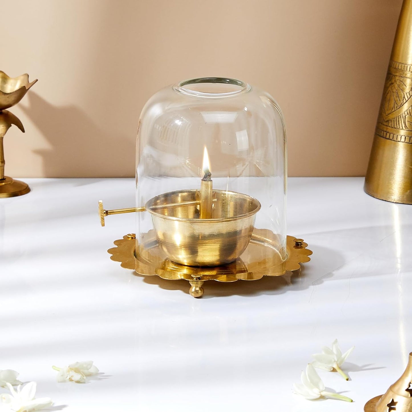Diya Oil Lamp with Adjustable Wick Knob  | 可調教式黃銅玻璃罩長明燈｜防風防塵