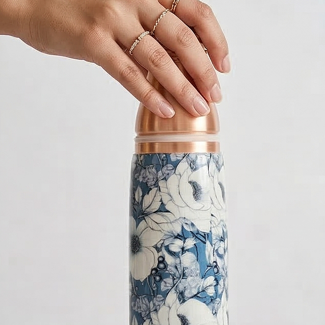 Copper Bottle Set 950ml & 2 Cups (Grey Blue Floral Printed) ｜ 印度手工純銅水瓶杯具組合｜阿育吠陀飲用銅水習慣 (Copy) (Copy) (Copy)