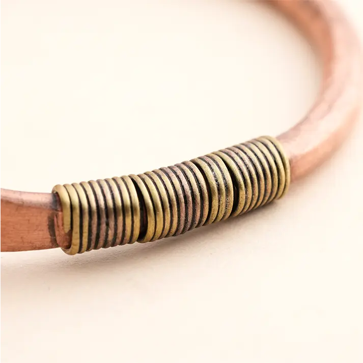 Antique Hammered Isha Copper Barcelet｜仿古錘紋銅手環 （#YS036）